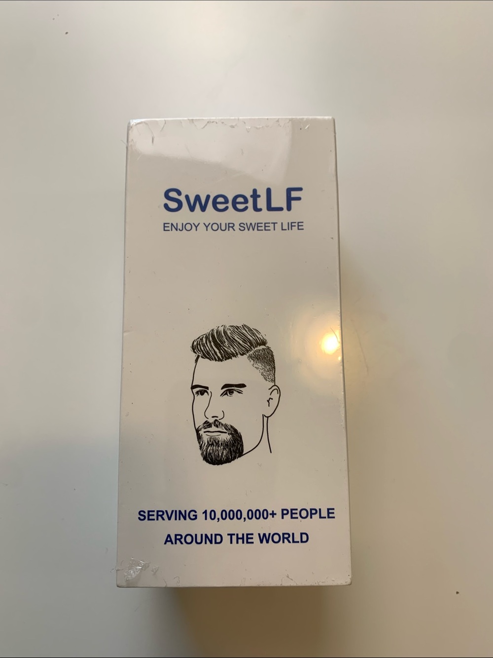 Men's Grooming Kit – White new in box- great gift!